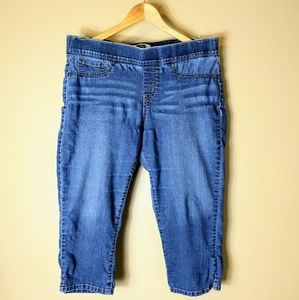 LEVI'S plus size 18 cropped capri blue jeans